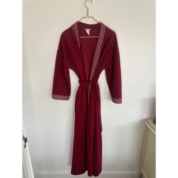 Vintage Charisma Old Hollywood Cranberry Velour Full Robe W/ Tie Cigar Robe Hef - Picture 3 of 6